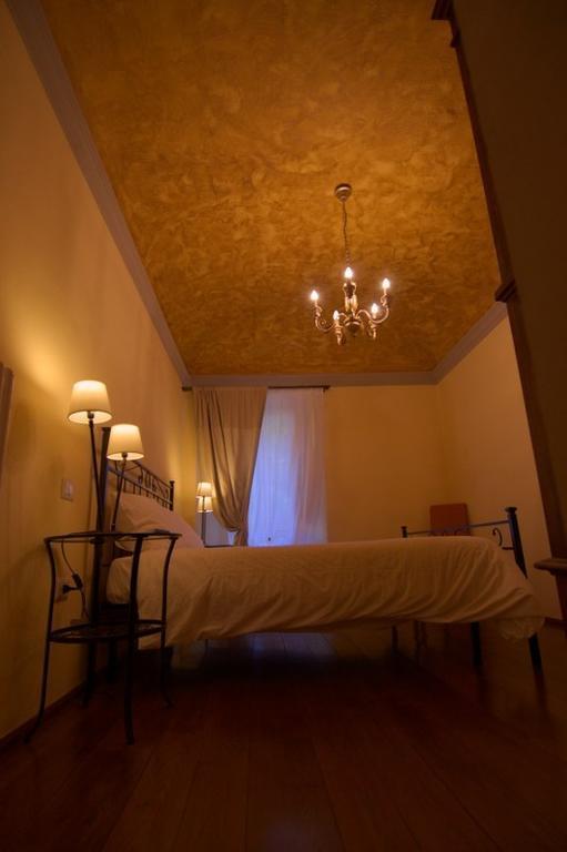 Locanda Guelfo Tredozio Δωμάτιο φωτογραφία